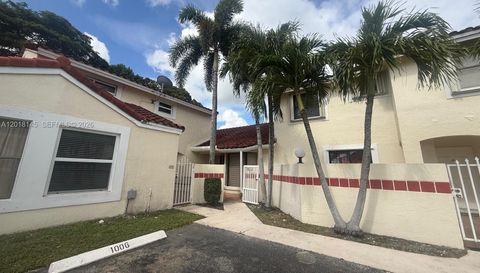 1004 San Remo Cir
