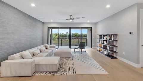 8299 Fishhawk Falls Court