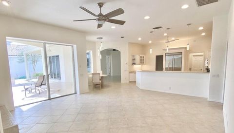 7468 Roxye Ln