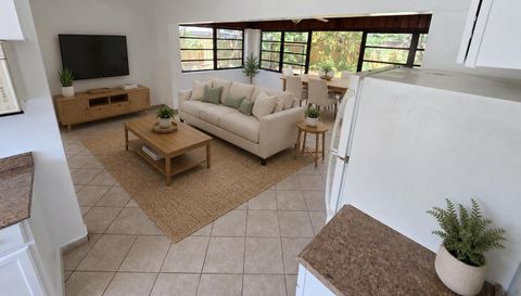 5825 Yucatan Dr