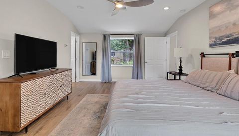 4110 IOLA DRIVE