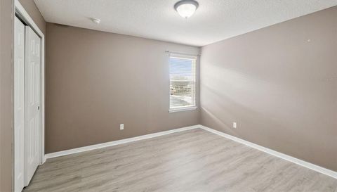 1030 BENDING OAK TRAIL