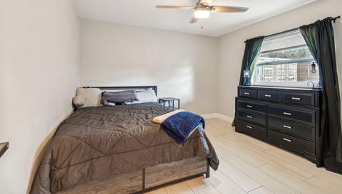 1102 E River Cove St