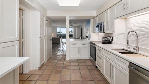 815 BAYPORT WAY