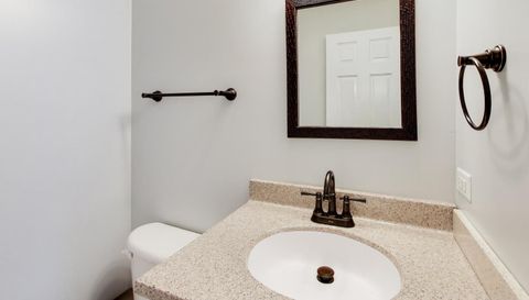 1605 Cascade Ridge Drive