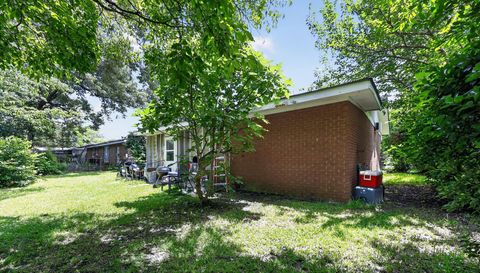 441 Sarah Dr