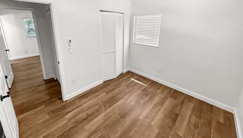 2532 NE 13th Ave