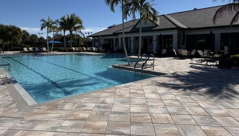 12457 Golden Sage Dr