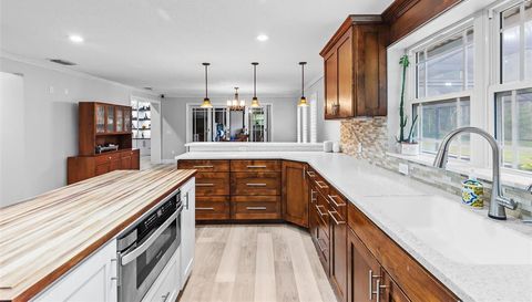 28042 LINDENHURST DRIVE