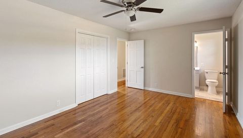 3606 Old Ironsides Blvd