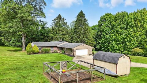 2200 Yellow Creek Rd