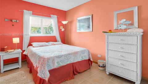 423 Sombrero Beach Rd