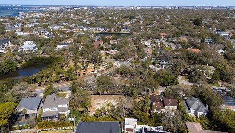 4628 W BAY TO BAY BOULEVARD