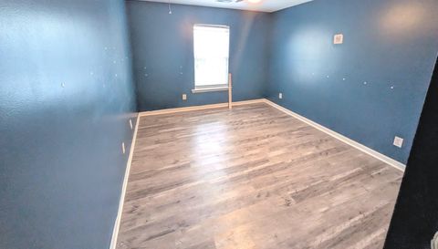 226 N Orchard Farms Ave