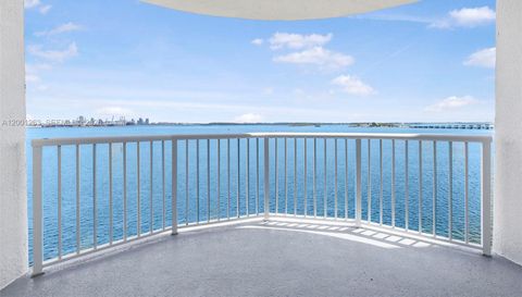 1420 Brickell Bay Dr