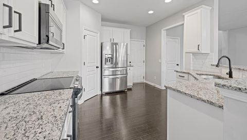 4364 Park South Station Blvd