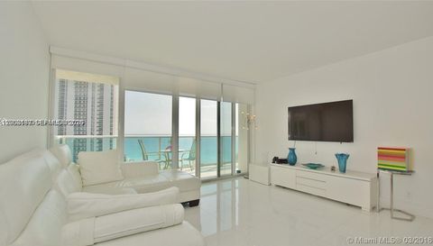 100 Bayview Dr