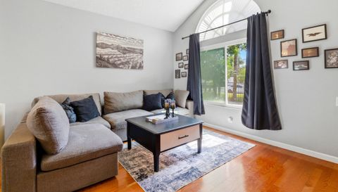 29781 Calle San Martine