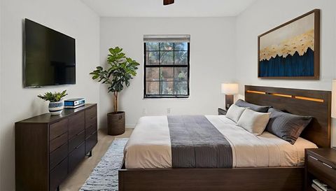 490 TAMARACK