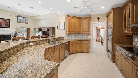 445 Bayshore