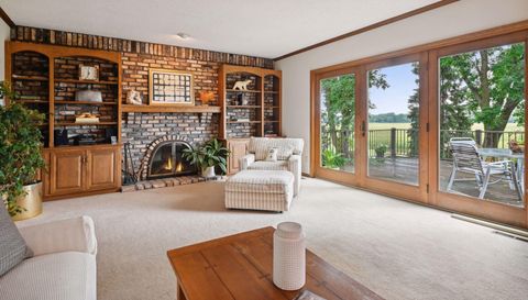 11292 Mount Curve Road