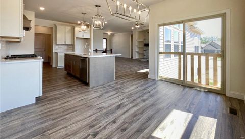 1 Craftsman @ Stone Canyon