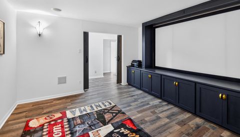 5675 Sylmar Rd