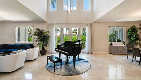 13636 Deering Bay Dr