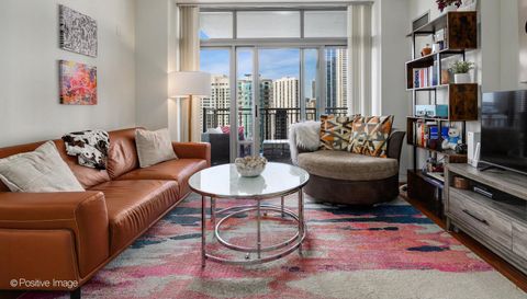 600 N Dearborn Street