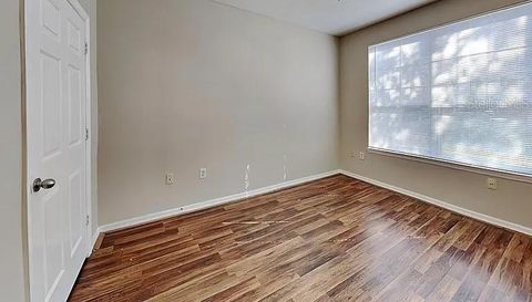 1101 VINTAGE VILLAGE LANE