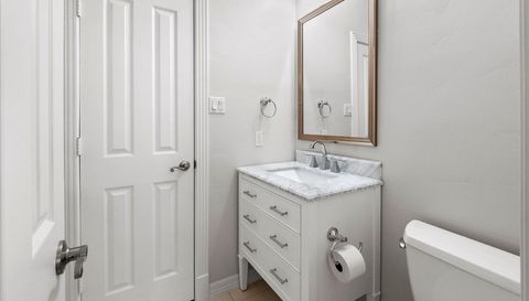 2911 Norwood Hills Dr