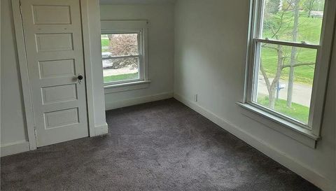 110 W Orchard Springs Dr