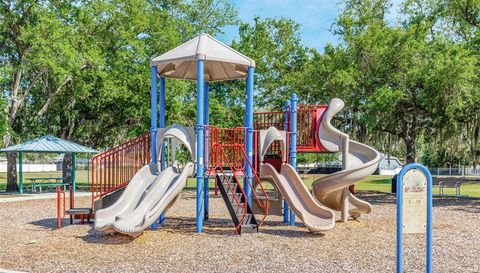 3006 SPRAWLING OAKS PLACE