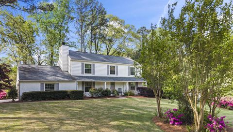 314 Lamplighter Ln SE