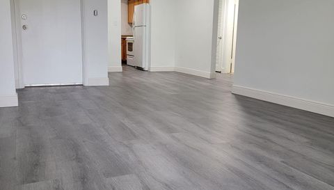 7610 SW 82nd St #J207