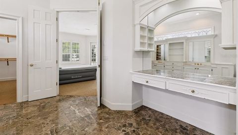 9017 GREAT HERON CIRCLE