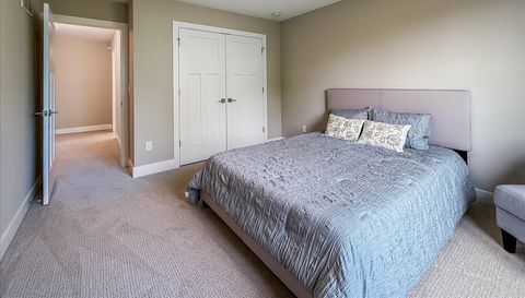 506 Silver Lake Court