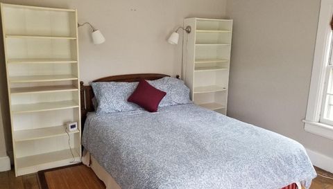 2536 Old Glenview Rd