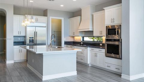 11475 Watercrest Circle East