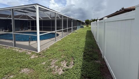 2122 SE 13th Terrace