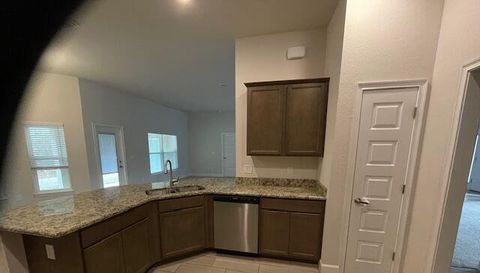 5992 N Mahogany Terrace