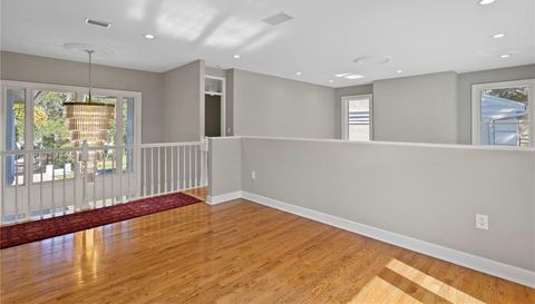 4814 Beachway