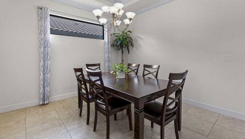 8424 Alberata Vista Dr