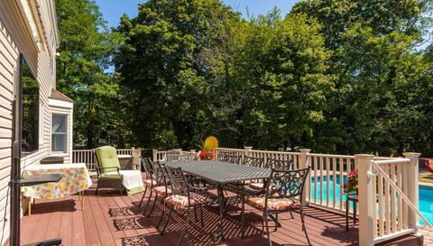 23 Josica Dr