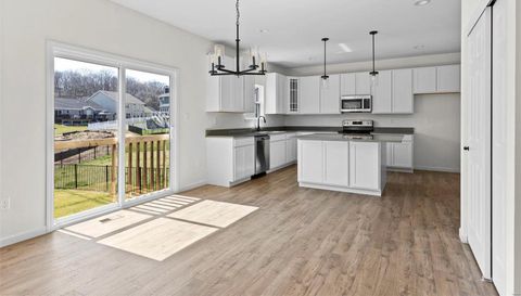 302 Windmill View Court