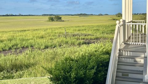 14 Waterway Island Dr