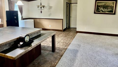 10452 Co Rd 136