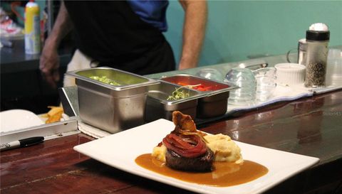 17 Calle Carlos Lebrun