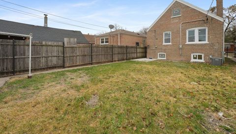 8389 S Baltimore Ave