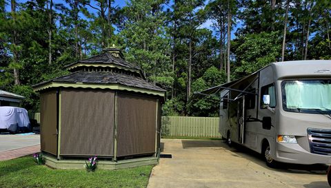 4650 Griffith Marina Rd